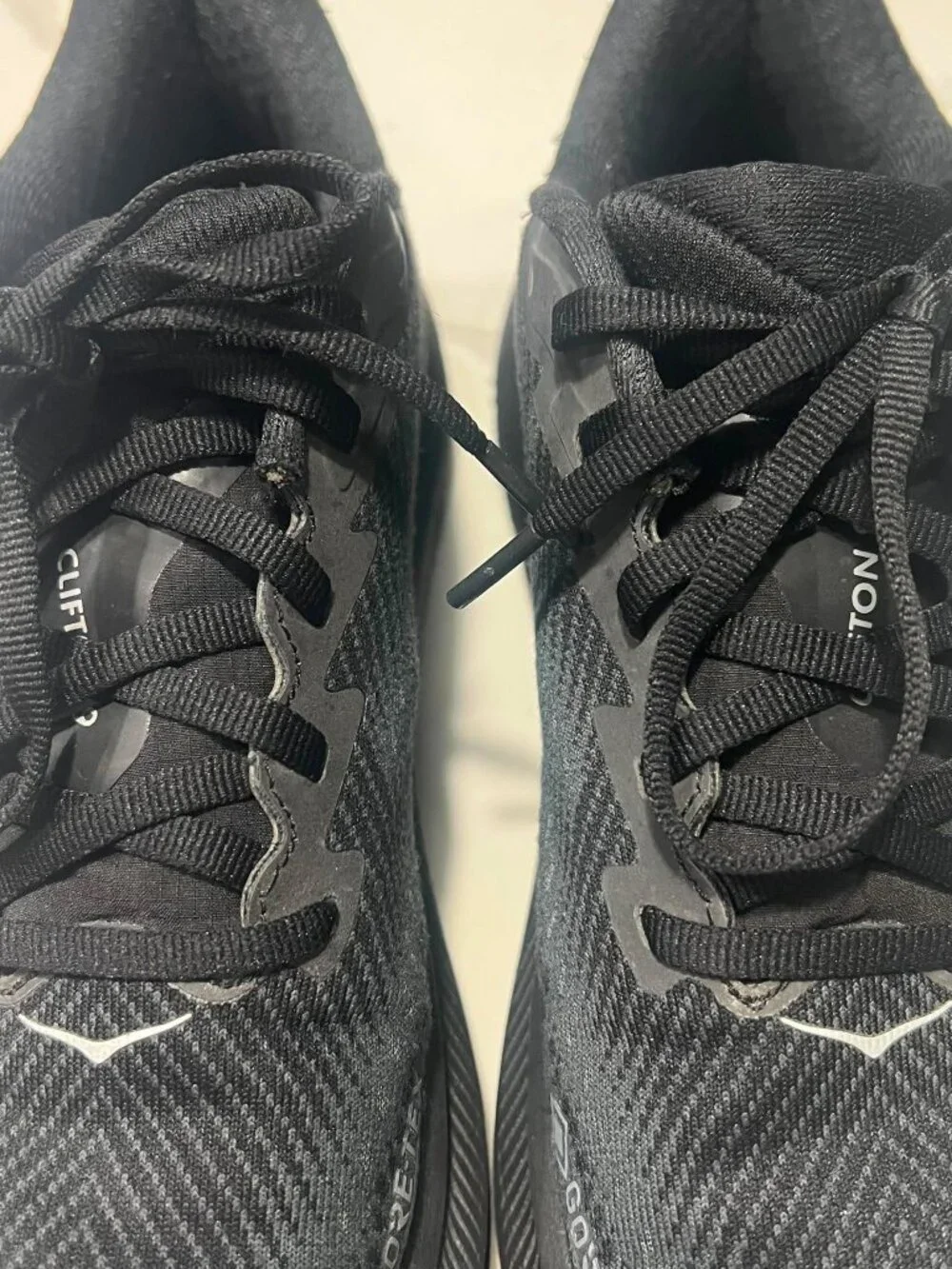 HOKA Womens Clifton 9 GTX Waterproof Running Shoes Black Size 8.5